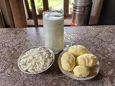 Təbii süd məhsulları 1 kg şor 3 AZN 3 litr ayran 1.50 AZN 1 kg təmiz