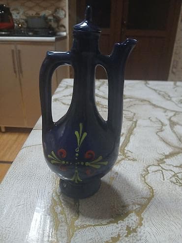 Rəng - Mavi, Keramika