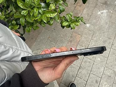 16 pro maks: IPhone 16 Pro Max, Qara, Face ID — 5
