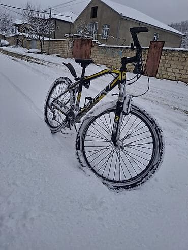 idman trenajoru: Şəhər velosipedi Start, 26" — 1