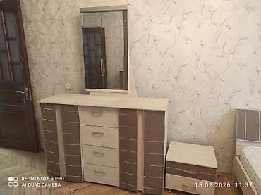 hacar nabor: Yataq dəsti satılır hec bir problemi yoxdu taxtın bazası yoxdu.qiyməti — 4