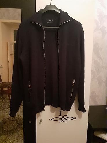 partalar: Gencede satilir orginal AVVA jaketi Turkiye istehsalidir 55azn alinib — 4