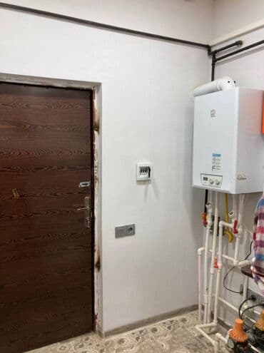 yeni evlər: 6 otaqlı, 360 kv. m, Yeni təmirli — 16