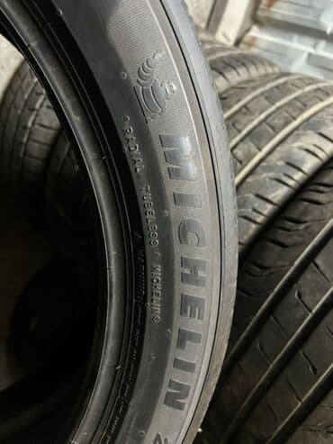 mismarli teker: Şin Michelin 255 / 45 / R 21 — 2