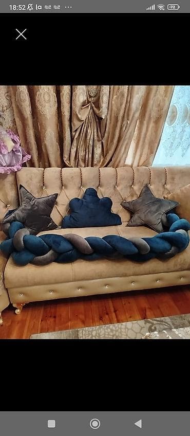 Dekorativ Sadə Yastıq