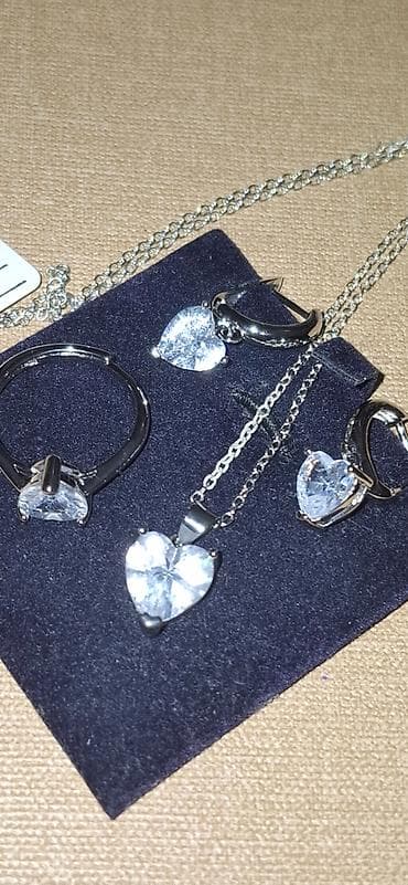 şexsi eşyalar: Dest. Sterling gumushu — 9