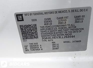 Motonəqliyyat: GMC Terrain SLT, ağ rəngli, kompakt krossover/SUV. Xüsusiyyətlər: - — 10