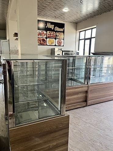 Biznes üçün avadanlıq: Soyuducu vitrin + kassa şkafı Çox az istifadə edilib. Yeni kimidir — 1