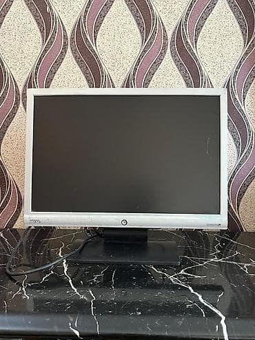 monitor 32: BenQ G920WD LCD monitor - Ekran diaqonalı: 19 düym (16:10 aspekt — 1