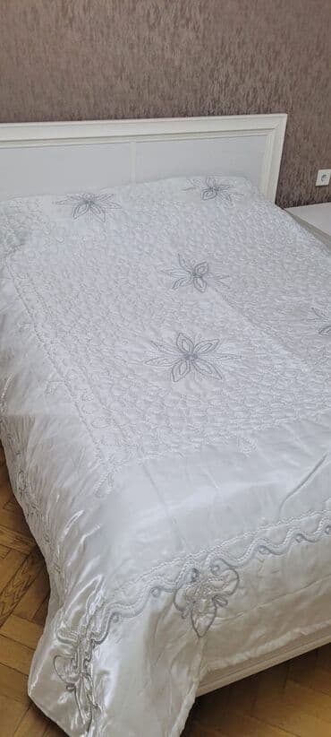 örtükler: Yataq üçün Yeni rəng - Ağ Yataq örtüyü, Ünvandan götürmə — 2