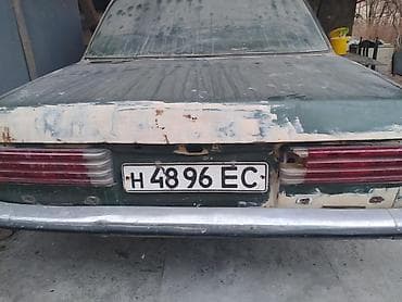 06 satisi: Mercedes-Benz S 280: 2.8 l | 1978 il Sedan — 6