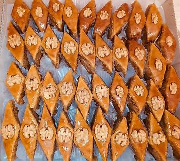 paxlava xonçası: Paxlava şekerbura badambura qogal ve diger şirniyyatlar Hem Xoncalar — 6