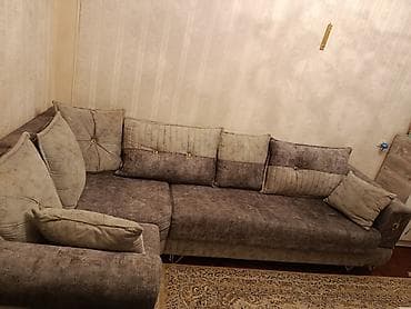 divan: Künc divan – yumşaq toxumalı, boz rəng çalarlarında, geniş oturma — 1