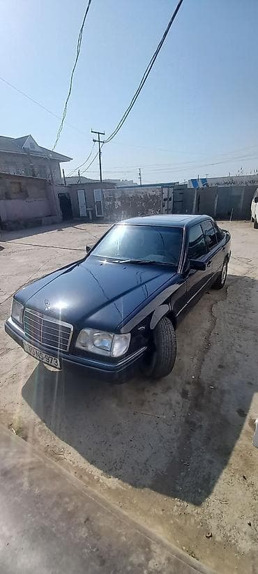190e mercedes: Mercedes-Benz W124: 2.3 l | 1997 il Sedan — 6