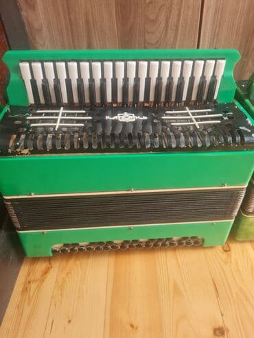 Akustik Akkordeon lalafo.az -da Akustik Akkordeon