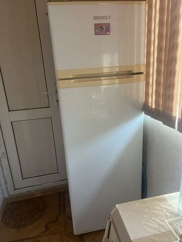 Nissan: 2 qapılı Beko Soyuducu Satılır, rəng - Ağ — 1