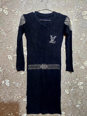 desd geyimler: Qiymət 10₼ — 2