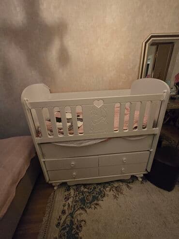 oğlan tortu: Oğlan və qız üçün, İşlənmiş, Dördbucaq, Beşik, Dəst ilə, Matras ilə, Yellənmə mexanizm ilə — 3