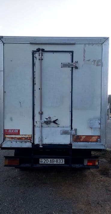 yuk kranı: Soyuduculu yük maşını – 2005 il. Xüsusiyyətlər: - Furqon tipli yük — 9