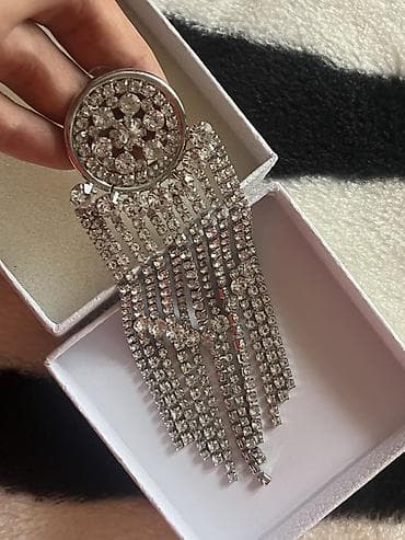 Zərgərlik əşyaları: Parıltılı uzun asma sırğalar – daşlı, gümüşü tonlarda - Model — 2