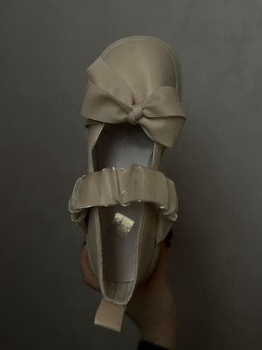 Digər ayaqqabılar: Ölçü: 38, Yeni — 3