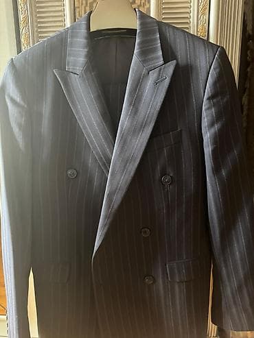 deniz geyimi: Kişi kostyumu – tünd boz rəngdə, incə şaquli zolaqlı klassik dəst — 3