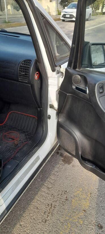 moped kontakt home: Opel Zafira: 2.2 l | 2001 il 48300 km Van/Minivan — 8