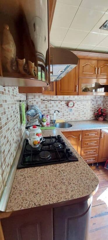 sumqayitda kiraye ev verirem: Akim Abbasov kucesində bir otaqlı mənzil kirayə verilir. Tri Karonanan — 3