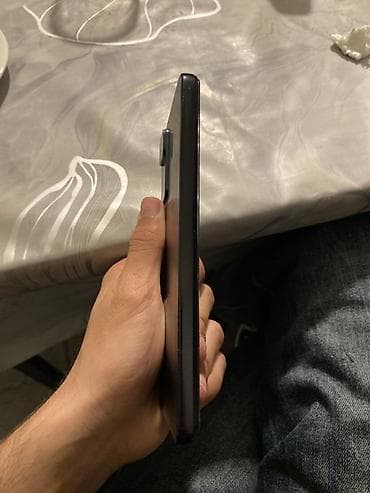 pad mini 6: Redmi 11pro+ 5G smartfon Ekran nöqtə cızıq yoxdur qoruyucu var✅ - — 2