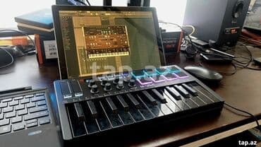 mac pro: Intel Core i5, 8 GB, 12.3 " — 10