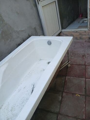 Akril vanna – klassik düzbucaqlı forma, bir nəfərlik. - Material