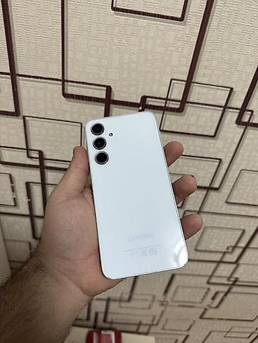Samsung Galaxy A35 5G, 256 GB, rəng - Ağ, İki sim kartlı — 1