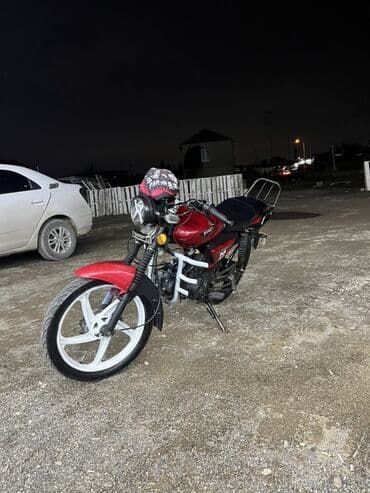moped kuba: Moped/Motosiklet – 50cc sinif Xüsusiyyətlər: - Rəng: qırmızı, qara və — 2