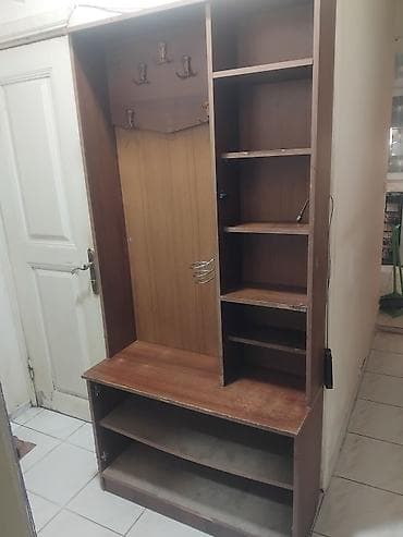 sintepon satisi: Tecili satilir stol Paltar wkafi dehliz wkafi ucu bir arada 40 azn — 2