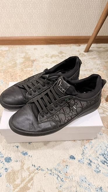 Krasofkalar və idman ayaqqabıları: Dior kişi krossovkası – klassik qara rəng - Model: Aşağı profilli — 1