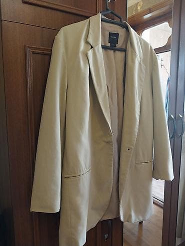 Pull&Bear qadın blezeri - Rəng: açıq bej/şampan tonu - Kəsim — 2