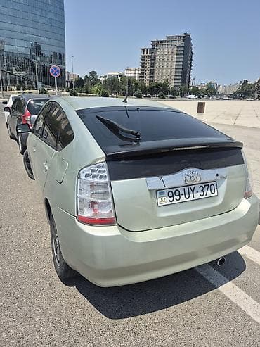 Xidmətlər: Günlük, Toyota, Qalmamaq şərti ilə — 3
