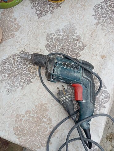 alətlər çantası: Sadə drel Şəbəkədən — 1