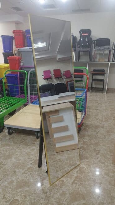 güzgü qiymətləri: Güzgü Döşəmə üstü, Düzbucaqlı, Sadə, Çərçivə ilə — 1