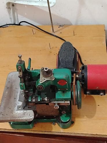 kurosnu aparatı: GularaTişik aparatı (dəri/ayaqqabı üçün). Sənaye tipli, pedalla idarə — 1
