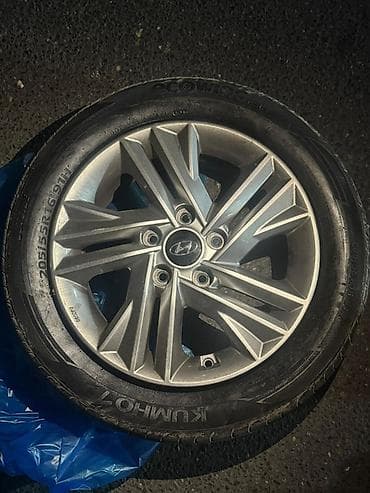 sinilər: İşlənmiş Disk təkər Hyundai 205 / 55 / R 16, 5 Boltlu — 1