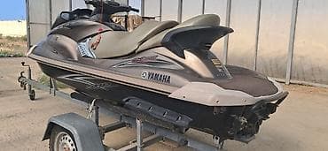 mavi su: Yamaha WaveRunner SHO hidroskuteri, treyler ilə birlikdə - — 1