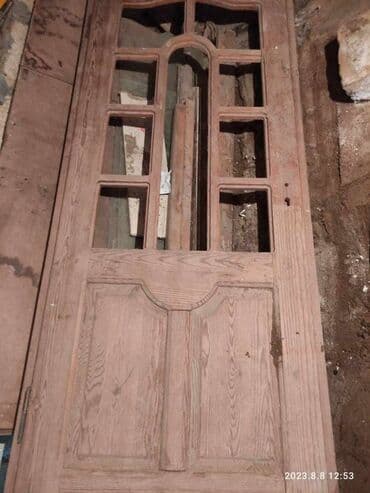 Qapi yenidi istfade olunmayib alinib qalib rengi vurulmayib ruckasi