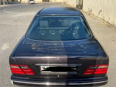mercedes benz 1992 e200: 2000il 2,4 mator Udar yoxdu Kandısaner işley mator Karopka yaxşı teker — 9