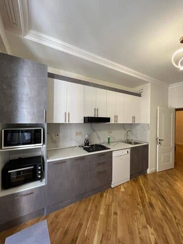 kv ev: Mənzil kirayə verilir. 3 otaq, 16.7 m. 149 kv. Nerimanov ray(28 may — 4