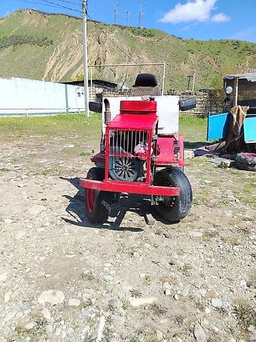 18 lik disk teker satilir: Özəl yığılıb hazırlanmış kiçik ölçülü mini-traktor. Xüsusiyyətlər: - — 2
