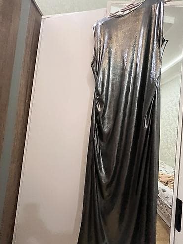 Yeni ! Metalik parıltılı uzun paltar - Rəng: tünd boz/Metallic gümüş — 1