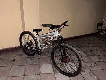 Conttrex markalı dağ velosipedi Xüsusiyyətlər: - Geniş alüminium
