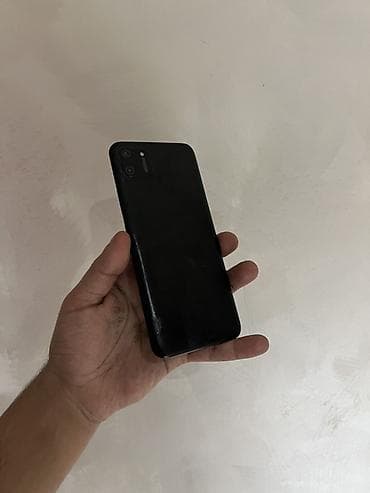 realme barter: Realme C11 (2021), 32 GB, rəng - Qara, Barmaq izi, Face ID — 4