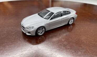 dəmir maşın: 5 əd - 80 azn✅ Oyuncaq dəmir kolleksiya maşınlar Uzunluğu - 11 sm Eni — 9